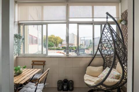 Apartamento t3 com terraço em matosinhos