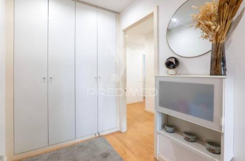 Apartamento t3 com terraço em matosinhos