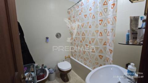 Apartamento t3 junto a praça velasquez