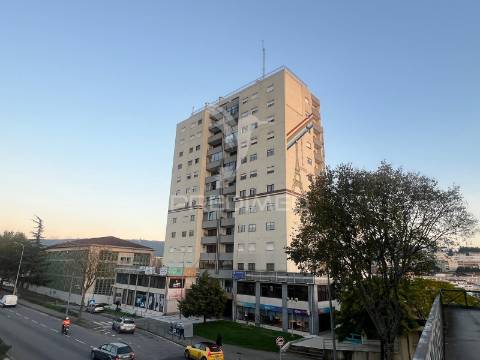 Espaço comercial à venda na rua professor mota leite para venda.