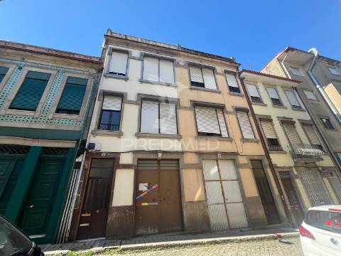 Prédio residencial à venda na rua de miraflor, 209 campanhã, porto