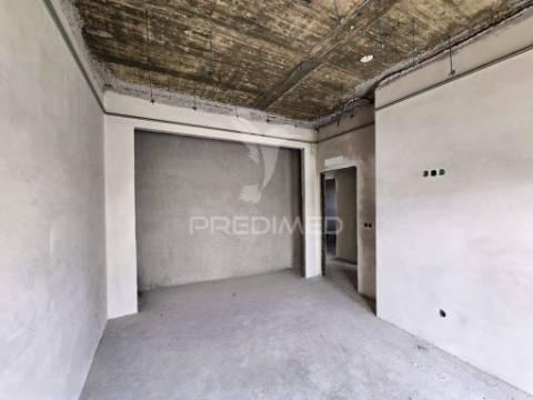 Moradia isolada térrea t3+1, qta. laranjeiras - fernão fero