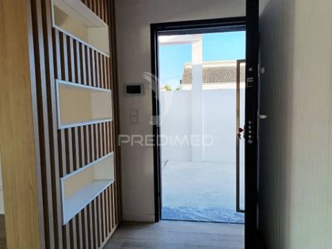 Moradia isolada térrea t3+1, pinhal general - fernão ferro