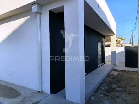 Moradia isolada térrea t3+1, pinhal general - fernão ferro