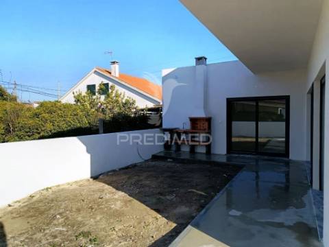 Moradia isolada térrea t3+1, pinhal general - fernão ferro
