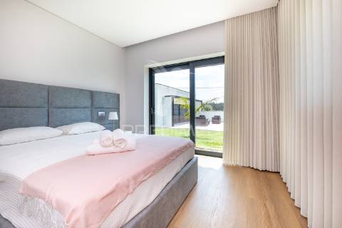 Moradia térrea t3 - nova - (arrendamento)