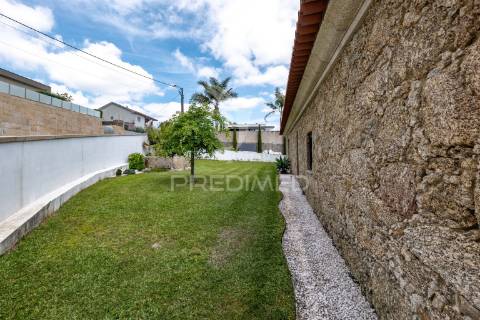 Moradia térrea t3 - nova - (arrendamento)