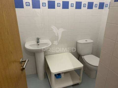 Apartamento t3 com parqueamento em bucelas