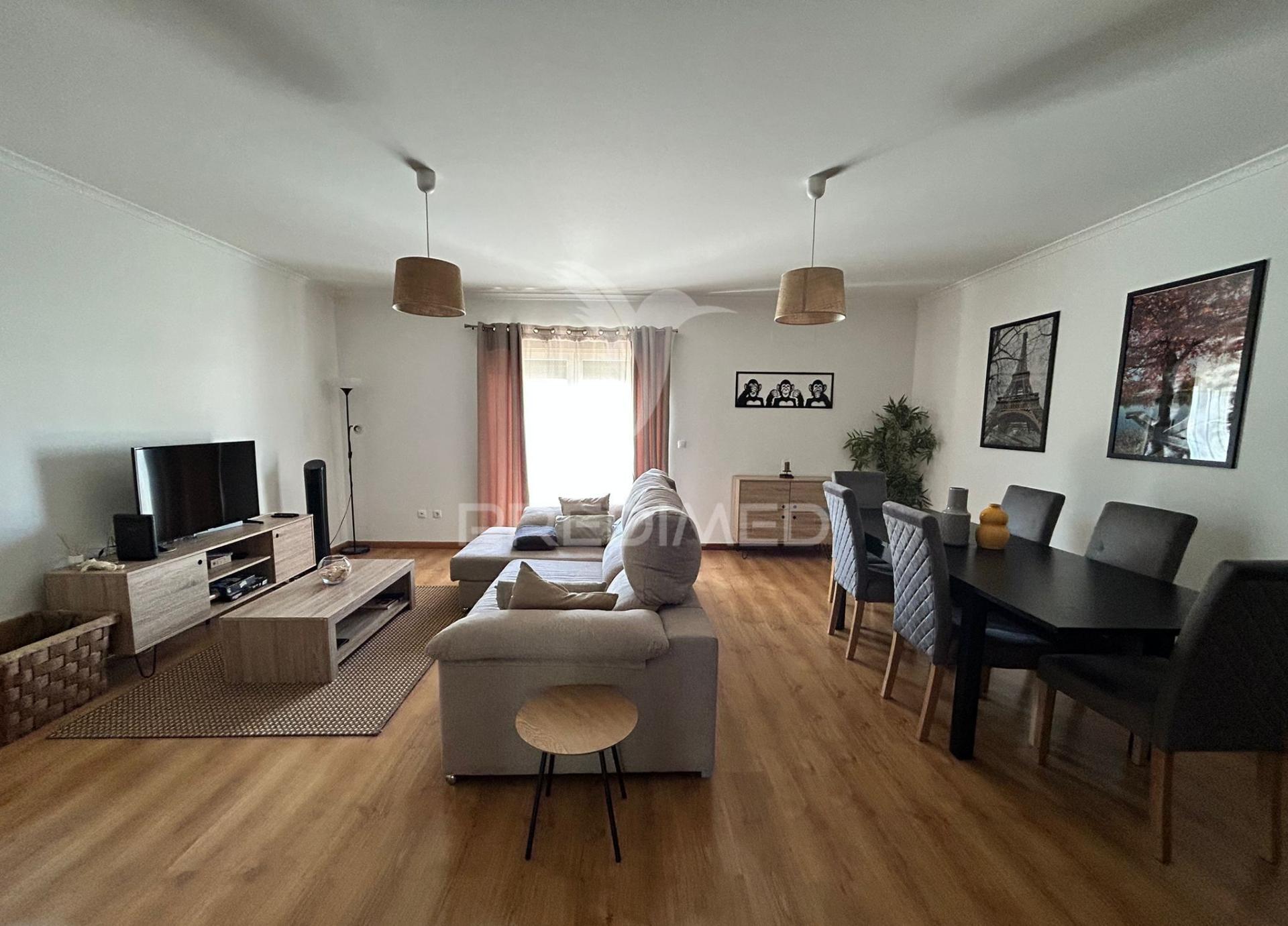 Apartamento t3 moderno com garagem em constância