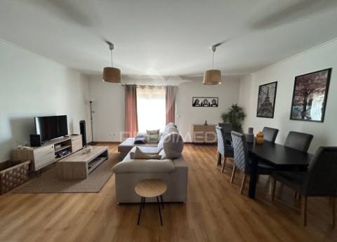 Apartamento t3 moderno com garagem em constância