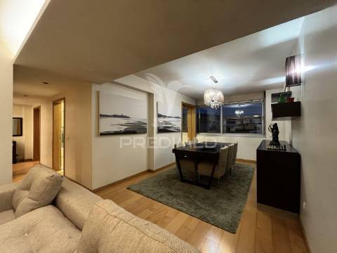 Apartamento t4 remodelado – avenida são joão xxi, braga ?!