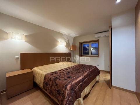 Apartamento t4 remodelado – avenida são joão xxi, braga ?!