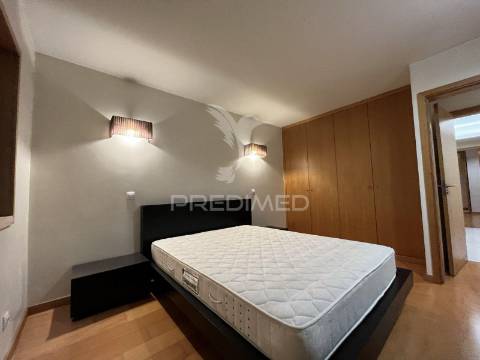 Apartamento t4 remodelado – avenida são joão xxi, braga ?!