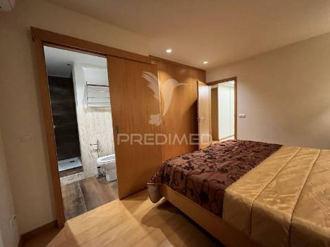 Apartamento t4 remodelado – avenida são joão xxi, braga ?!