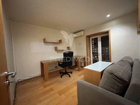 Apartamento t4 remodelado – avenida são joão xxi, braga ?!