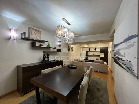 Apartamento t4 remodelado – avenida são joão xxi, braga ?!