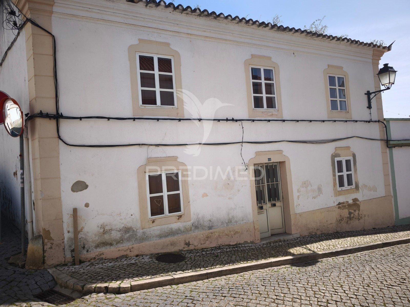 Paderne- oportunidade de investimento no centro de paderne