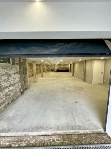 Moradia t3 + 1 escritório | elevado padrão | design contemporâneo | garagem para 5 viaturas