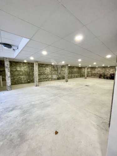 Moradia t3 + 1 escritório | elevado padrão | design contemporâneo | garagem para 5 viaturas