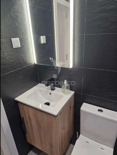 Moradia térrea t3 com piscina exterior