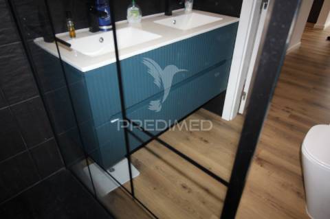 Moradia térrea t3 com piscina exterior