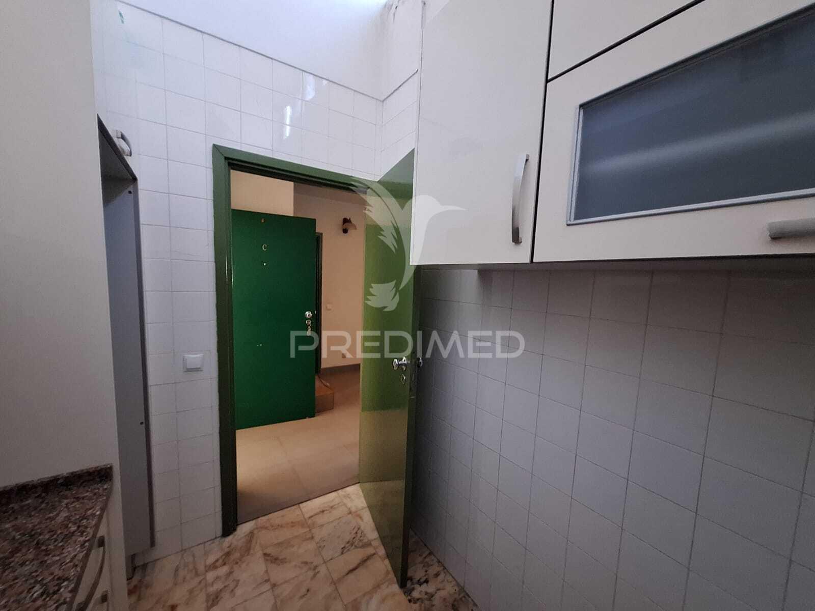 Apartamento t2 em borba – excelente oportunidade para remodelar e valorizar!