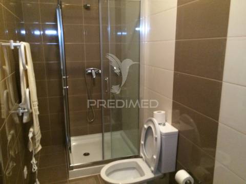 Quinta em monção com moradias independentes, vinha de alvarinho e adega - brbeita