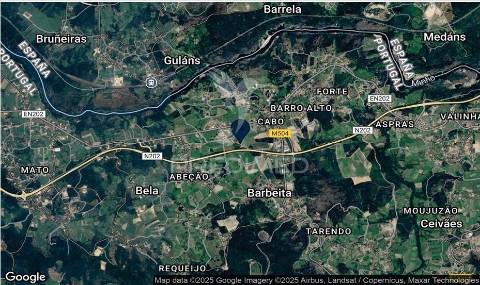 Quinta em monção com moradias independentes, vinha de alvarinho e adega - brbeita