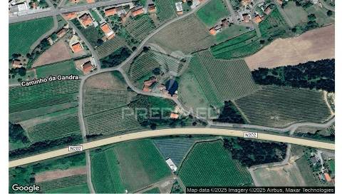 Quinta em monção com moradias independentes, vinha de alvarinho e adega - brbeita