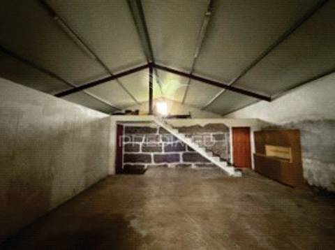 Quinta em monção com moradias independentes, vinha de alvarinho e adega - brbeita