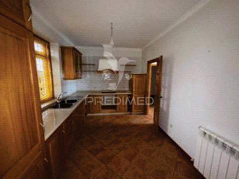 Quinta em monção com moradias independentes, vinha de alvarinho e adega - brbeita