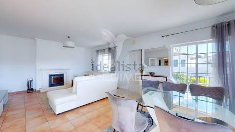 Moradia t4 isolada com piscina