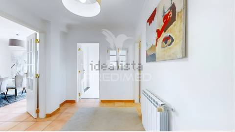 Moradia t4 isolada com piscina