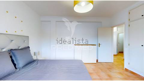 Moradia t4 isolada com piscina