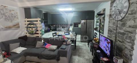 Moradia t3 em sousel