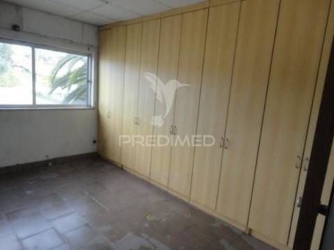 Prédio industrial / armazém em maceirinha, maceira – leiria