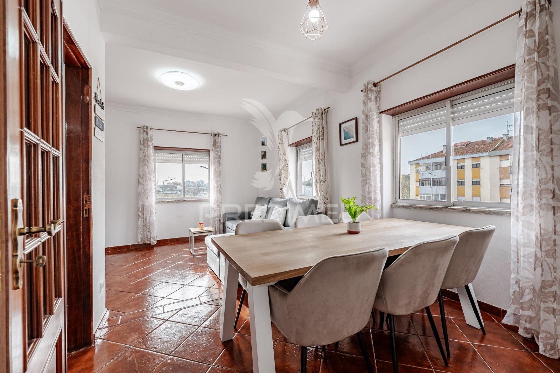 Apartamento t3 | excelente estado | lavradio, barreiro