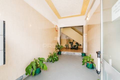 Apartamento t3 | excelente estado | lavradio, barreiro