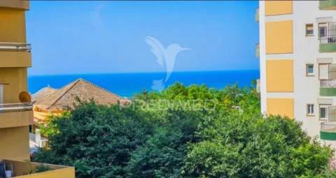 Apartamento t2 com garagem e vista mar, praia da rocha