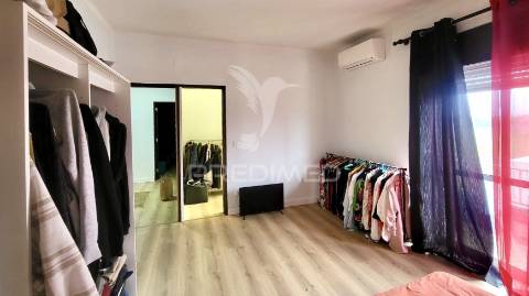 Moradia t3 + 2 com ampla área externa