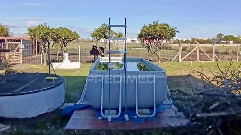 Moradia t3 + 2 com ampla área externa