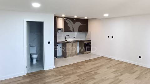 Moradia t3 + 2 com ampla área externa