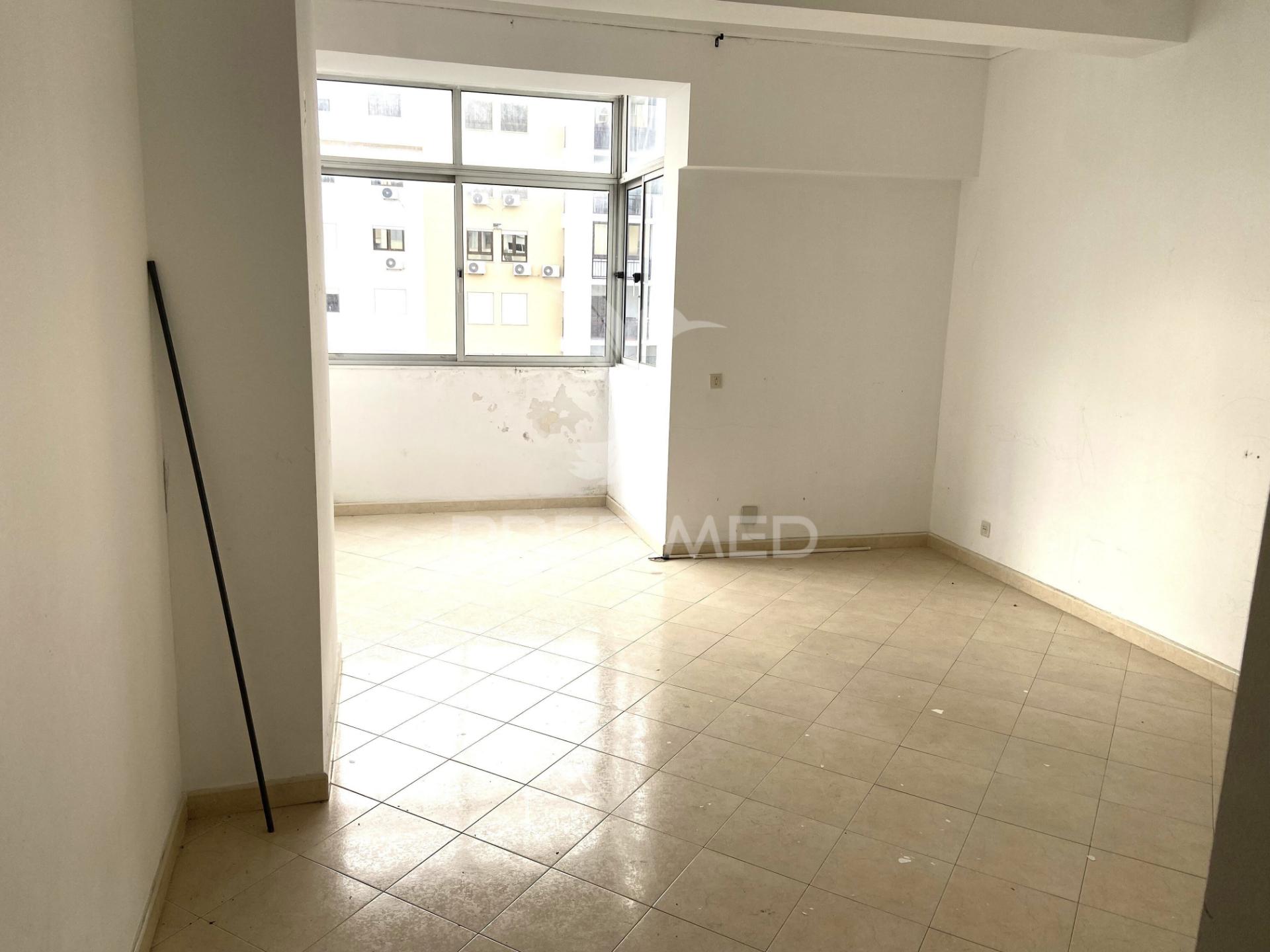 Apartamento 3 assoalhadas em almada