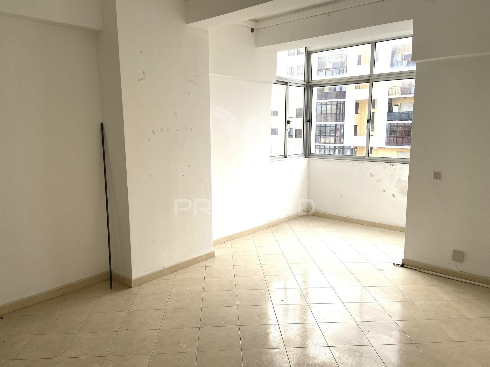 Apartamento 3 assoalhadas em almada