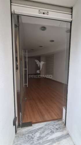 Oportunidade única – loja para comércio no coração de portalegre