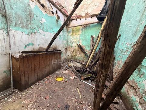 Investimento único – moradia t3 para reabilitação no centro histórico de elvas