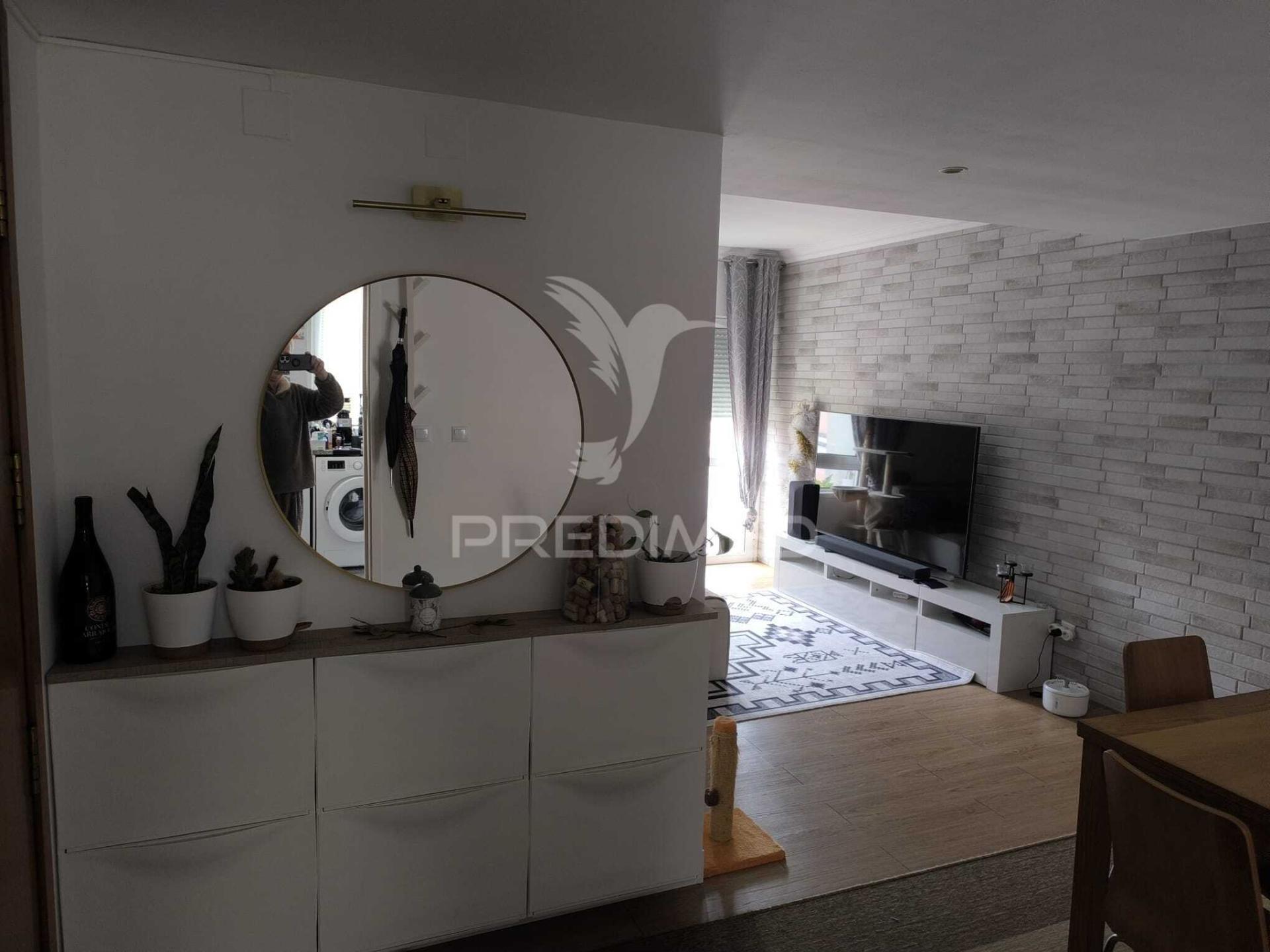 Excelente t2 com opção de ser vendido mobilado