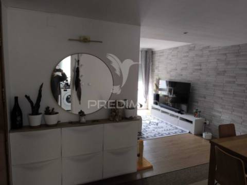 Excelente t2 com opção de ser vendido mobilado