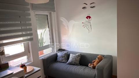 Excelente t2 com opção de ser vendido mobilado