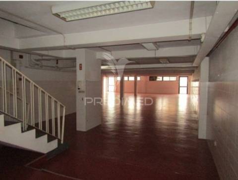 Loja em cedofeita - porto